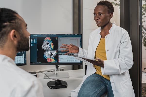 X-ray imaging for injury diagnosis